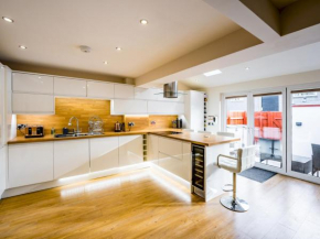 Pass the Keys Luxury Newly Refurbished 3 Bed House in St Andrews